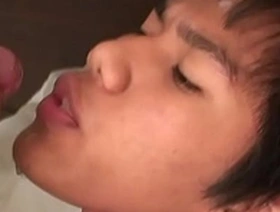 Asian men enjoy facial with urine fetish