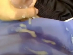Gay Vietnamese man masturbates on webcam in Ho Chi Minh City