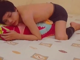 I am a sweet and innocent girl in this video from Hansel Thios channel.