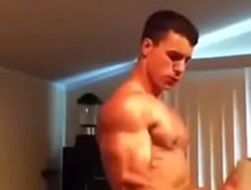 Show Muscles