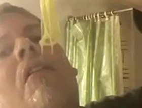 Cumfilled condom