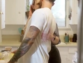 Wife finds out her husband is closeted gay
